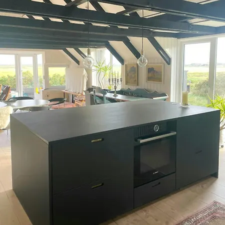 Semesterbostad 13,000 Sqm Nature Plot Right Down To The