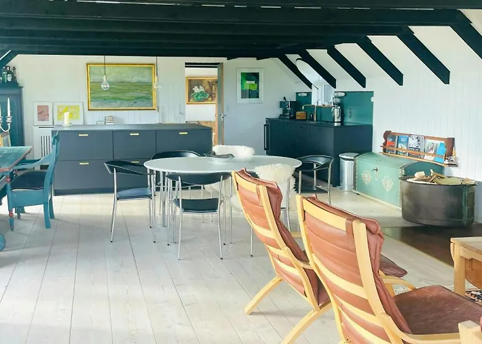 Сasa de vacaciones 13,000 Sqm Nature Plot Right Down To The